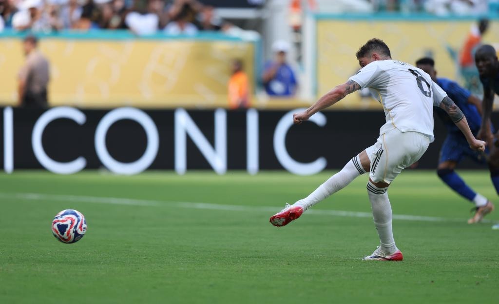 全国自由式和单板滑雪大跳台及坡面障碍技巧冠军赛收官 黑龙江队获3金